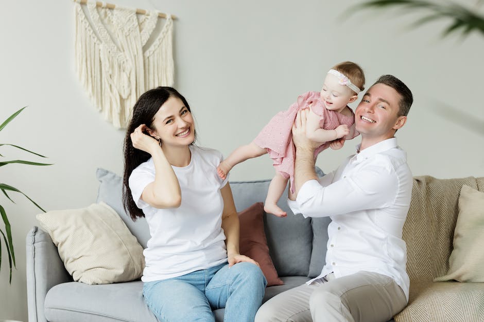 Magen-Darm-Beschwerden bei Kindern behandeln